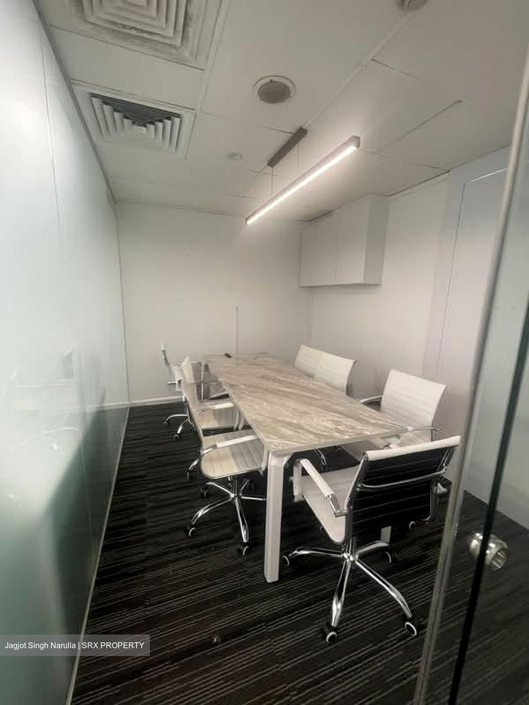 High Street Centre (D6), Office #566268021